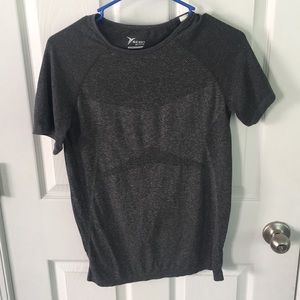 Old Navy Gray Athletic Go-Dry T-Shirt
